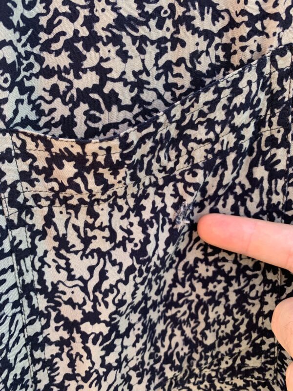 *AS-IS* 100% RAYON BATIK PRINT PAISLEY PANEL SHORT SLEEVE BUTTON UP SHIRT