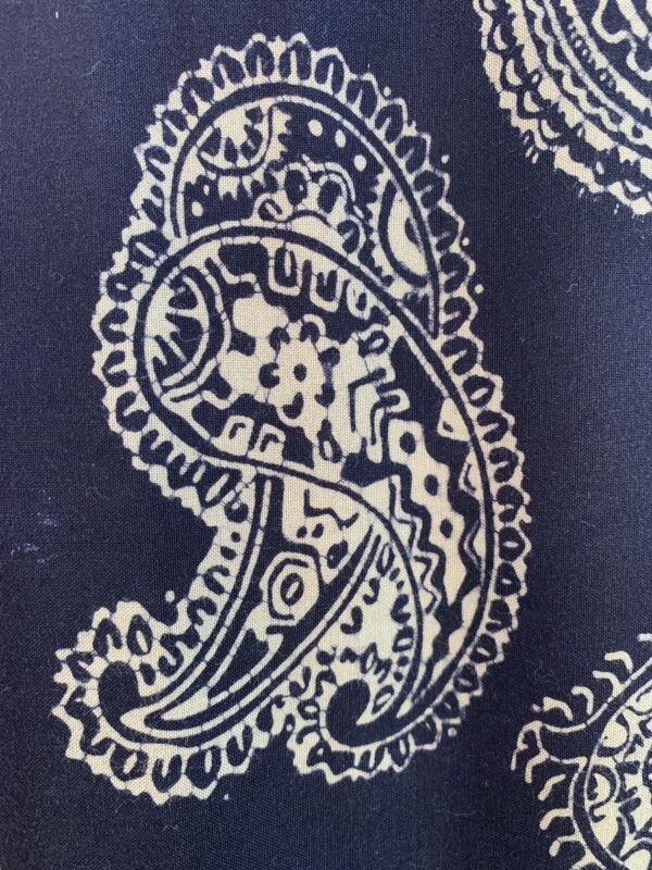 *AS-IS* 100% RAYON BATIK PRINT PAISLEY PANEL SHORT SLEEVE BUTTON UP SHIRT
