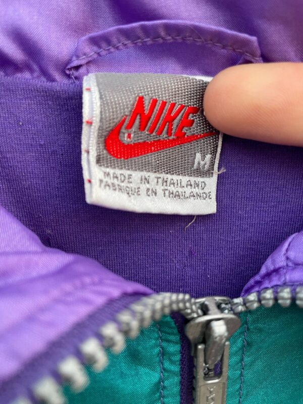 NIKE INTERNATIONAL COLORBLOCK WINDBREAKER JACKET W/ GRAY TAG