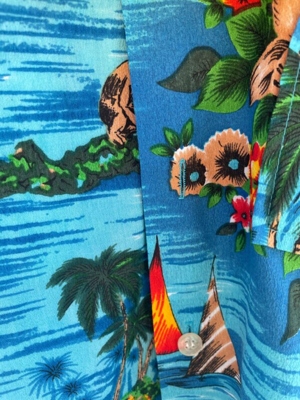 RETRO LIGHTWEIGHT NYLON HAWAIIAN SHIRT BUTTERFLY COLLAR