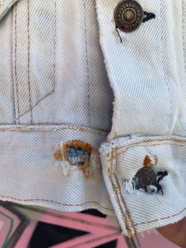 *AS-IS* LEVIS HEAVILY BLEACHED CROPPED BUTTON UP DENIM JACKET