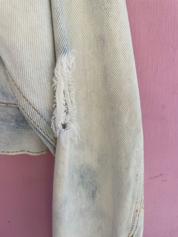 *AS-IS* LEVIS HEAVILY BLEACHED CROPPED BUTTON UP DENIM JACKET