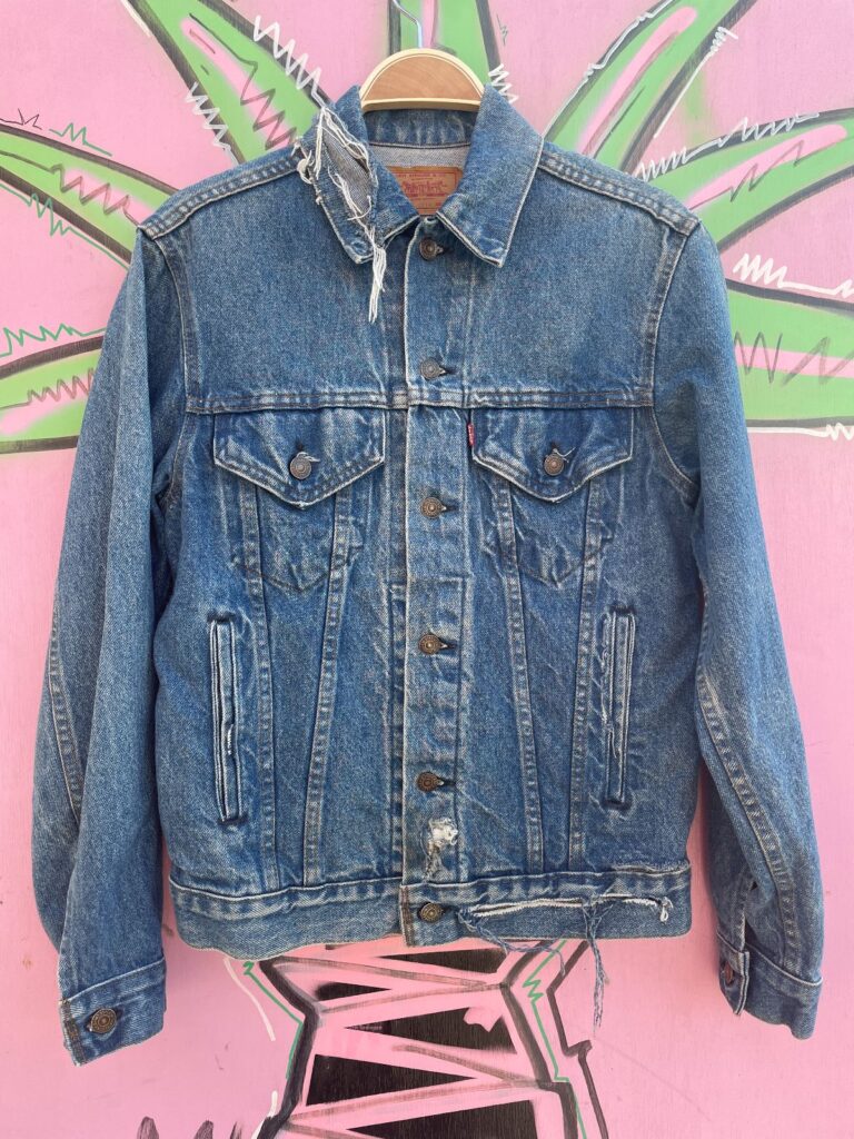 *AS-IS* PERFECTLY WORN & DISTRESSED DENIM TRUCKER JACKET