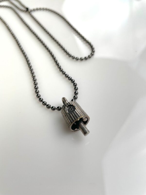 * CAN CONTROL * GRAFFITI SPRAY TIP SOLID BRASS REPLICA PENDANT NECKLACE