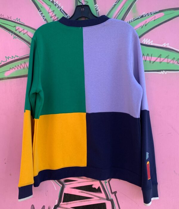 COLORBLOCK EMBROIDERED NIKE PULLOVER SWEATSHIRT