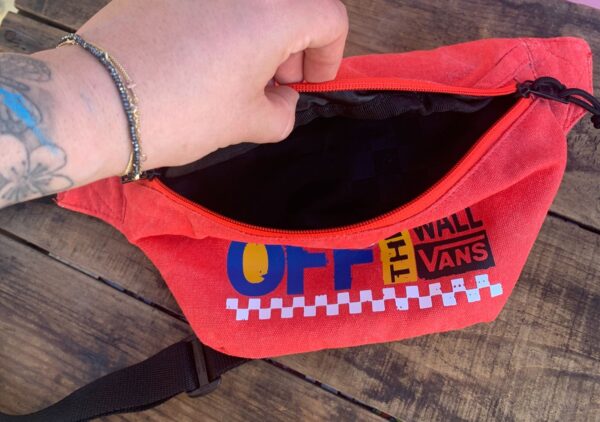 VANS OFF THE WALL CANVAS FANNY PACK