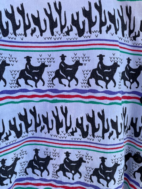 1980S-90S CROPPED COWBOY CACTUS ABSTRACT STRIPE BUTTON UP BLOUSE