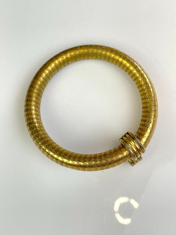 COOL! TUBULAR ETCHED ZIGZAG BRASS BANGLE BRACELET CAPPED ENDS