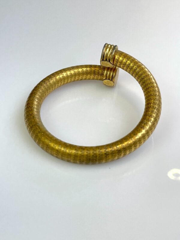 COOL! TUBULAR ETCHED ZIGZAG BRASS BANGLE BRACELET CAPPED ENDS