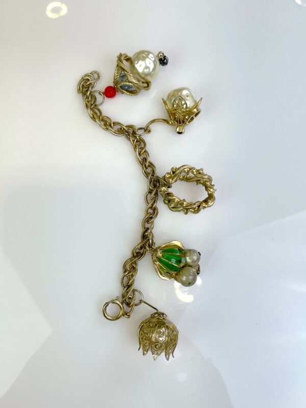 SUPER COOL! CHUNKY 1980S CHAIN LINK BRACELET OVERSIZED HANGING JEWEL BAUBLES