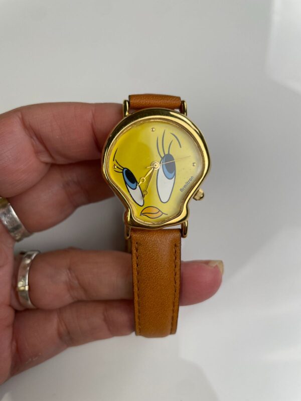 1990S TWEETY BIRD WATCH, GENUINE LEATHER STRAP