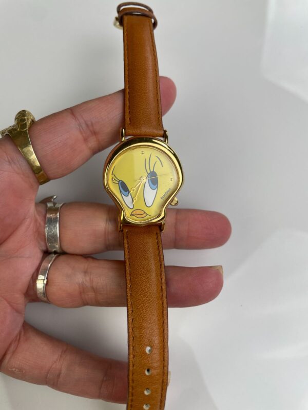1990S TWEETY BIRD WATCH, GENUINE LEATHER STRAP