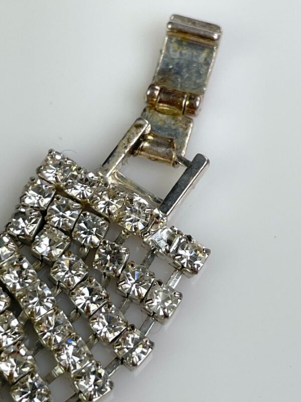 *AS-IS* RHINESTONE BRACELET * MISSING ONE STONE NEAR CLASP