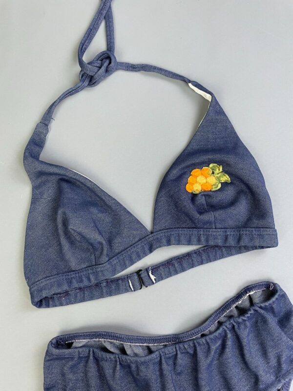SWEET! 1970S EMBROIDERED CHAMBRAY DENIM 2 PIECE BATHING SUIT WITH BACK POCKET!!