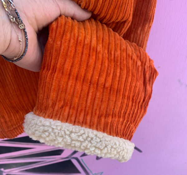 CUTE! 1990S SHERPA LINED BRIGHT ORANGE CORDUROY JACKET - MADE IN HONG KONG