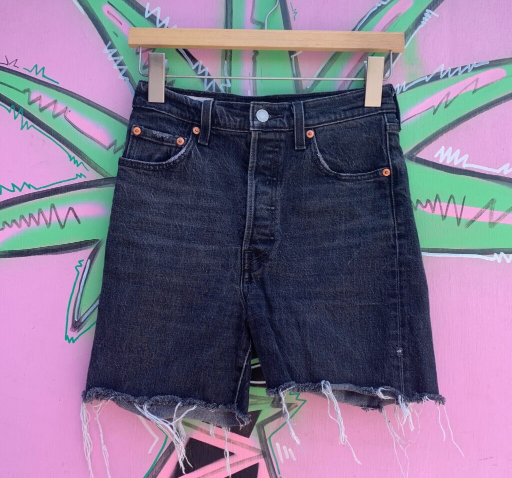 LEVIS "RIBCAGE" SUPER HIGH WAIST STRETCH DENIM SHORTS, LONGER CUT