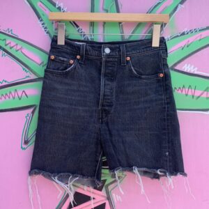 Photo detail:LEVIS "RIBCAGE" SUPER HIGH WAIST STRETCH DENIM SHORTS, LONGER CUT
