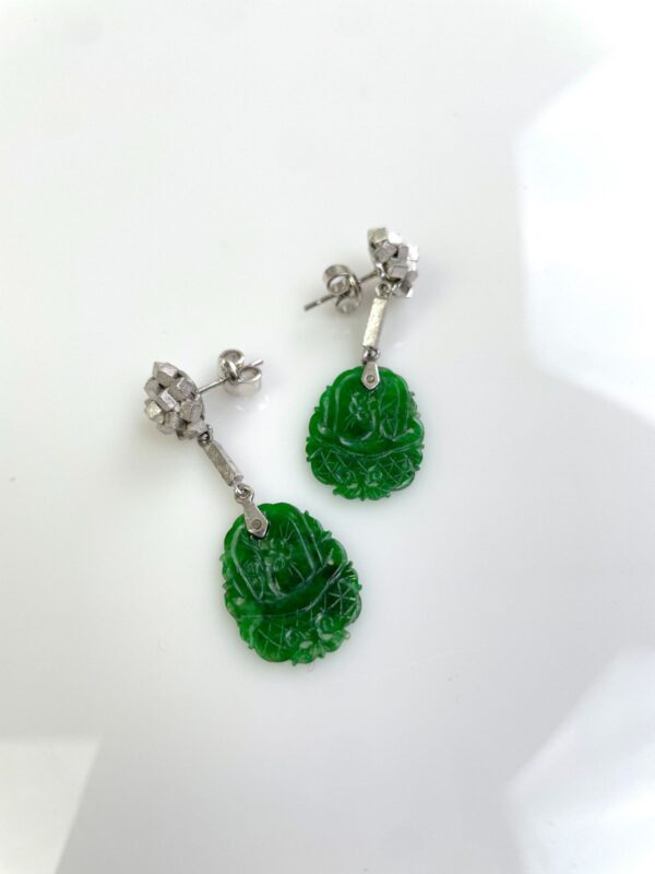 14K WHITE GOLD CARVED JADE EARRINGS, RHODIUM PLATED