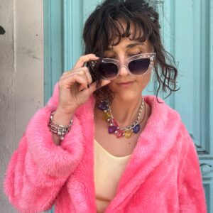 Photo detail:OVERSIZED RHINESTONE CLEAR CAT EYE SUNGLASSES