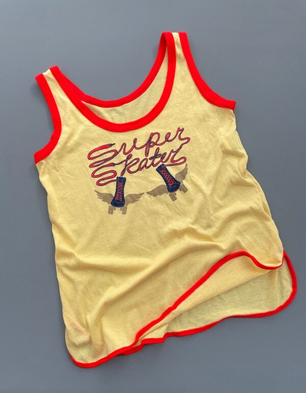 SOOO GOOD! 1970S SUPER SKATERS, FLYING ROLLER SKATES GRAPHIC NEON RINGER TANK