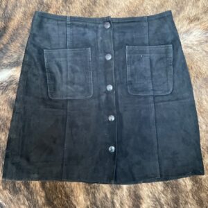 Photo detail:CUTE! DOUBLE FRONT POCKET SUEDE A-LINE SKIRT FULL SNAP BUTTON FRONT