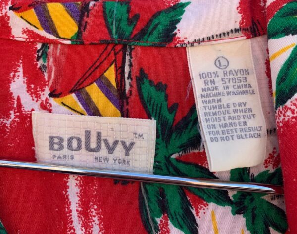 THE FABRIC!!! 1980S-90S CLASSIC TROPICAL PRINT RAYON HAWAIIAN SHIRT