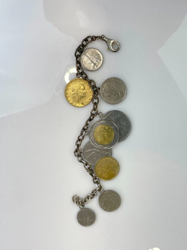 VINTAGE DANGLING ITALIAN COINS CHAIN LINK BRACELET