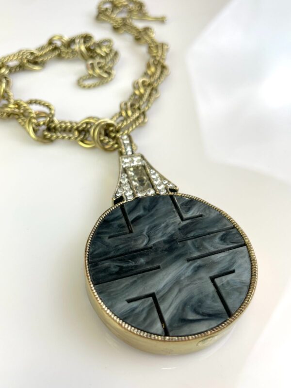 WOW! DOUBLE SIDED INLAY & RHINESTONE ENCRUSTED CHINESE SYMBOL PENDANT, HEAVY TWISTED DOUBLE LINK CHAIN