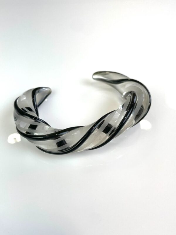 COOL! MODERNIST HAND BLOWN SWIRLED BENT FROSTED GLASS CUFF BRACELET