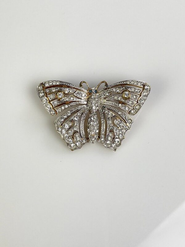 BEAUTIFUL! PAVE RHINESTONE BUTTERFLY BROOCH *SIGNED