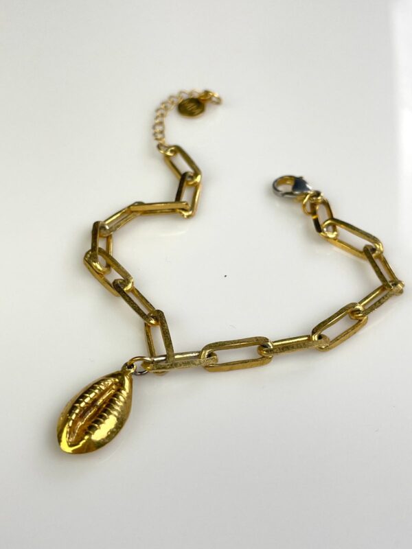 SWEET GOLD PLATED SHELL CHARM CHAIN LINK BRACELET