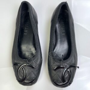 Photo detail:*AS-IS BLACK QUILTED LAMB LEATHER CHANEL BALLET FLATS