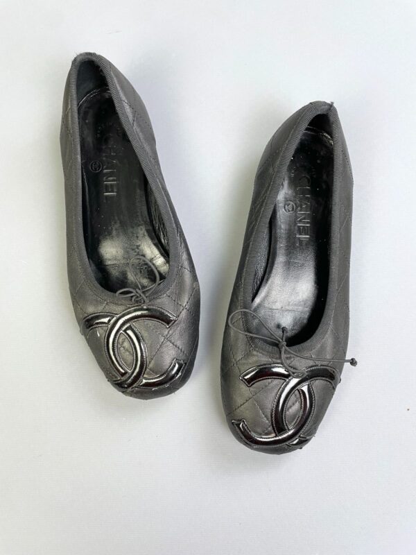 *AS-IS BLACK QUILTED LAMB LEATHER CHANEL BALLET FLATS