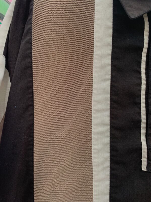 *AS-IS* RETRO NEUTRAL COLOR BLOCK MENS HENLEY SHIRT BANDED HEM, RIBBED PANEL