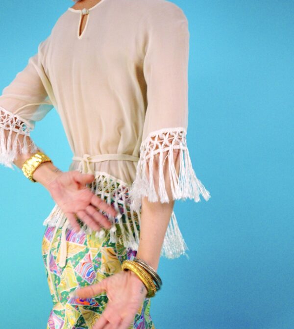 *AS-IS* GORGEOUS! SHEER 100% SILK BOXY BELTED BLOUSE TASSELED FRINGE ACCENTS