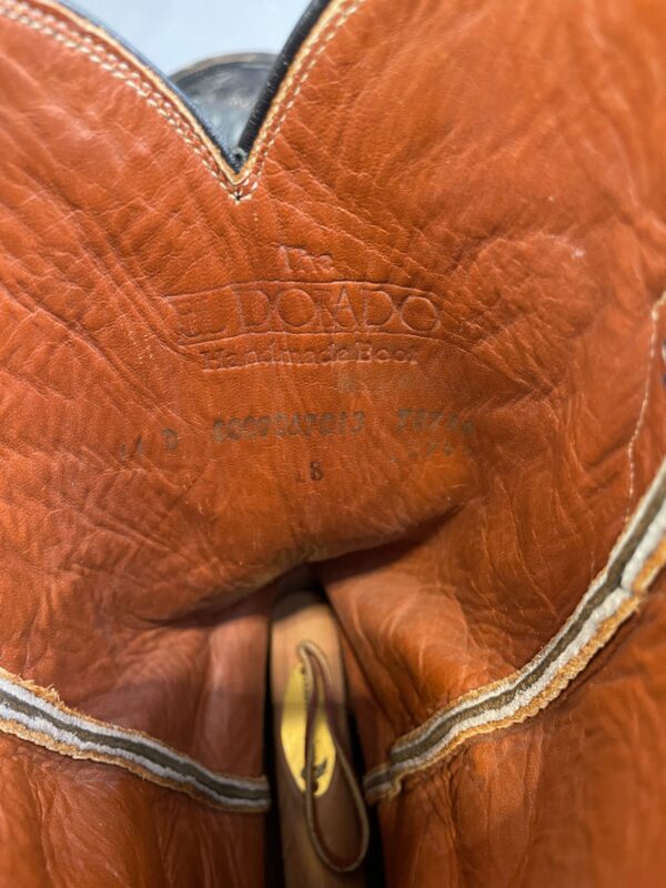 WOW! STUNNING! POINTED TOE, CROC EMBOSSED, SCALLOPED SHAFT DECORATIVE COWBOY BOOTS