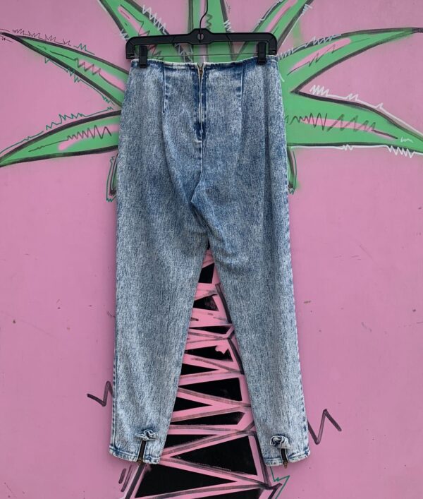 KILLER 1980S HIGH WAIST ACID WASH DENIM CIGARETTE PANTS BACK ZIPPER