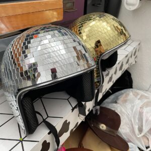 Photo detail:#BURNINGMAN!!! AMAZING! DISCO BALL HELMET