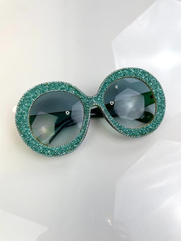 FUN!! OVERSIZED ROUND GLITTER & RHINESTONE FRAMED SUNGLASSES