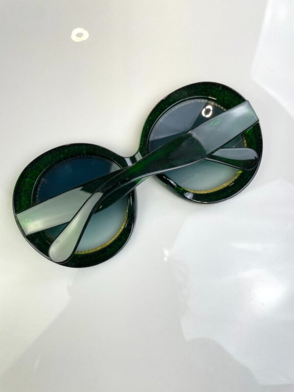 FUN!! OVERSIZED ROUND GLITTER & RHINESTONE FRAMED SUNGLASSES