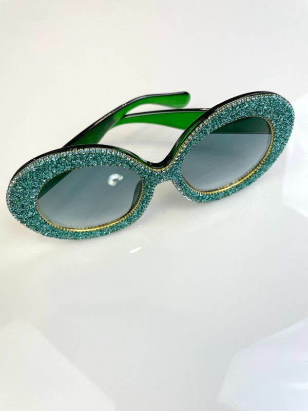 FUN!! OVERSIZED ROUND GLITTER & RHINESTONE FRAMED SUNGLASSES
