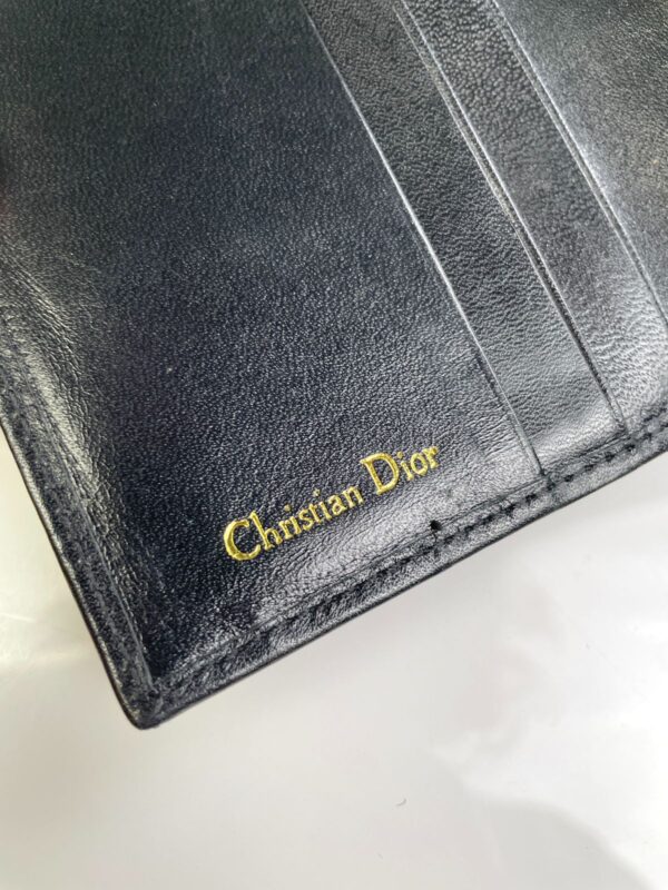 DIOR EMBOSSED LEATHER CHANGE WALLET W/ METAL SNAP CLOSURE