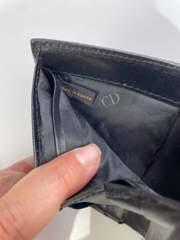 DIOR EMBOSSED LEATHER CHANGE WALLET W/ METAL SNAP CLOSURE