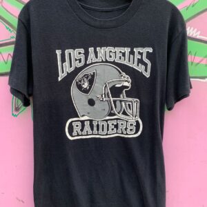 Photo detail:RETRO NFL LOS ANGELES RAIDERS HELMET GRAPHIC SINGLE STITCH T-SHIRT