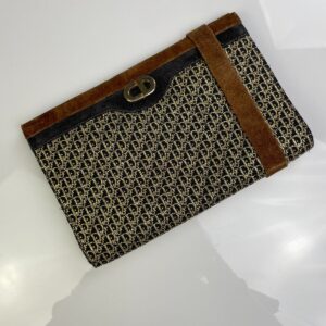 Photo detail:RETRO SUEDE & GOLD LUREX JACQUARD MONOGRAM CLUTCH W/ LEATHER INTERIOR & REMOVABLE SUEDE BAND - MADE IN MEXICO