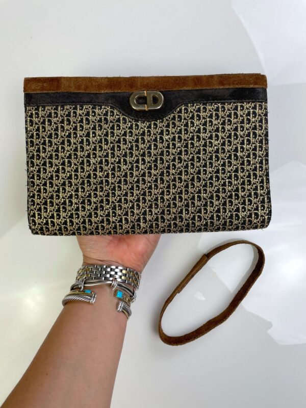 RETRO SUEDE & GOLD LUREX JACQUARD MONOGRAM CLUTCH W/ LEATHER INTERIOR & REMOVABLE SUEDE BAND - MADE IN MEXICO