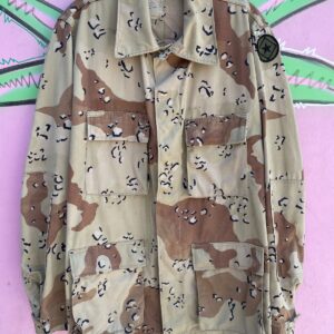 Photo detail:CLASSIC DESERT CAMO MILITARY JACKET