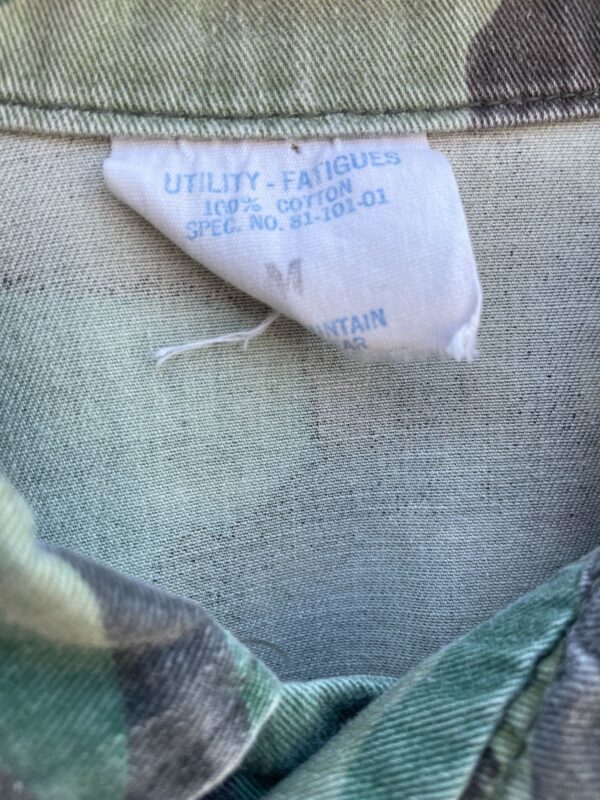 100% COTTON LIGHTWEIGHT SUPER SOFT & FADED CAMO PRINT MILITARY FATIGUE JACKET