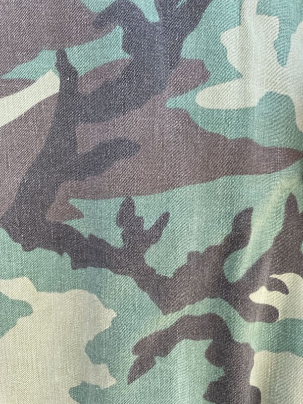 100% COTTON LIGHTWEIGHT SUPER SOFT & FADED CAMO PRINT MILITARY FATIGUE JACKET