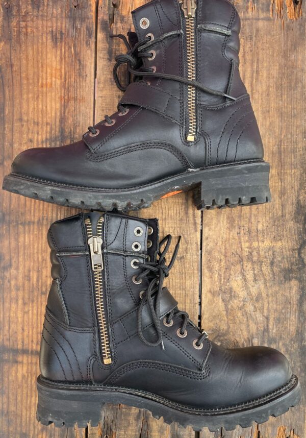 HARLEY DAVIDSON BIKER BOOTS W/ BUCKLE AND SIZE ZIPPER